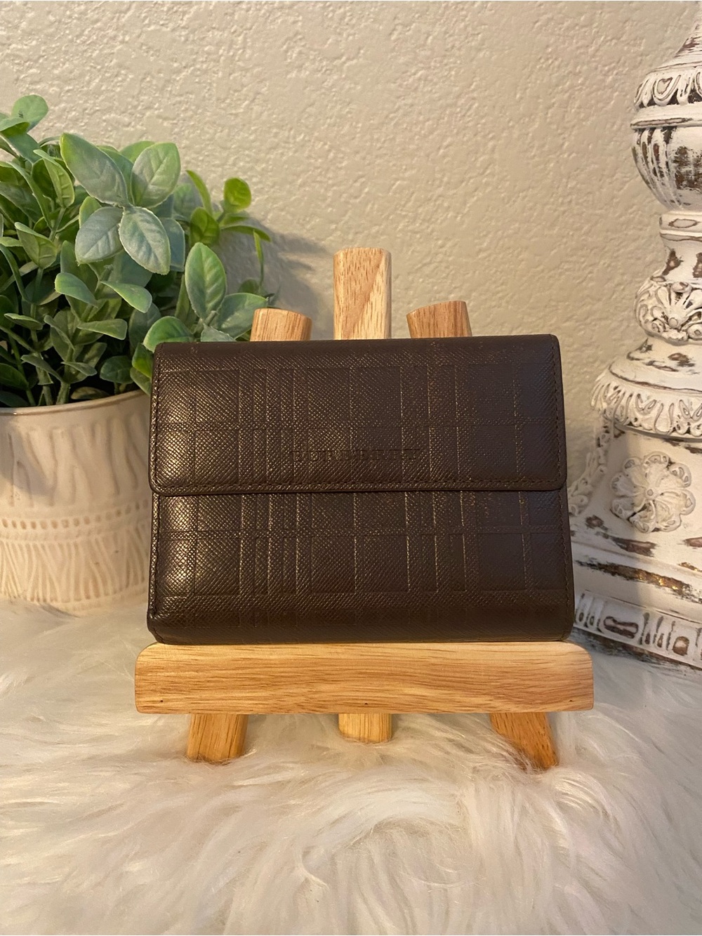 Burberry Unisex Brown Plaid Textured Kiss Lock Wallet